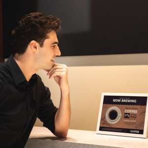 �����Ƴ�ȫ���׿����������֬�Ƴɵ�13Ӣ���ɫ����ֽE-Paper